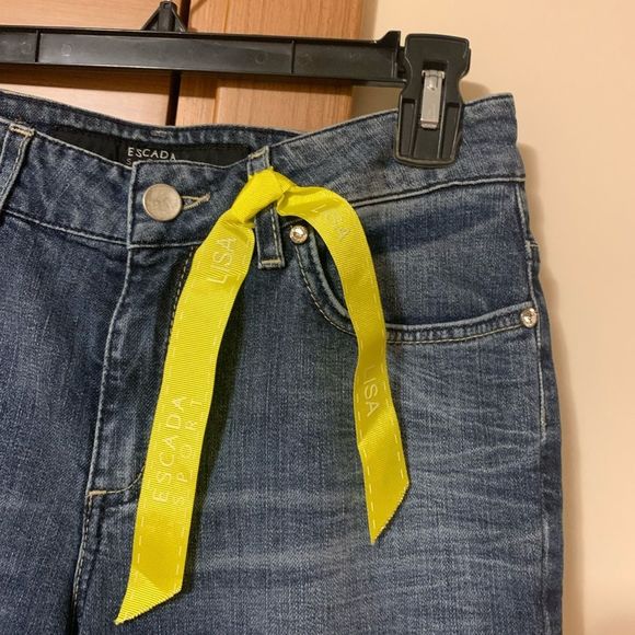 Escada made in Italy jeans - Picture 2 of 10